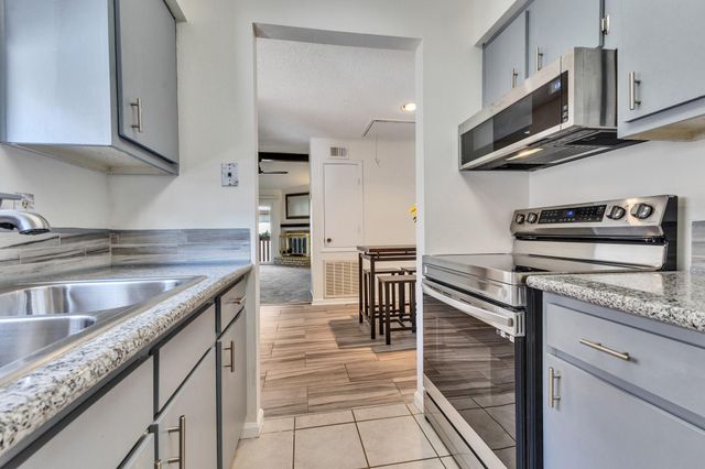 5000 Milwee Street 47, Houston, TX 77092