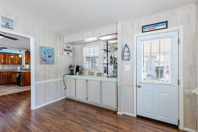 809 ORCHID STREET, Lady Lake, FL 32159