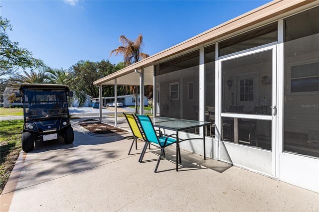 809 ORCHID STREET, Lady Lake, FL 32159