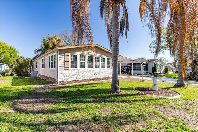 809 ORCHID STREET, Lady Lake, FL 32159