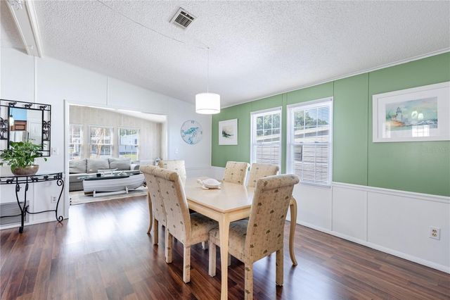 809 ORCHID STREET, Lady Lake, FL 32159