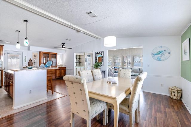 809 ORCHID STREET, Lady Lake, FL 32159