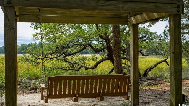 360 Glade Ct., Loris, SC 29569