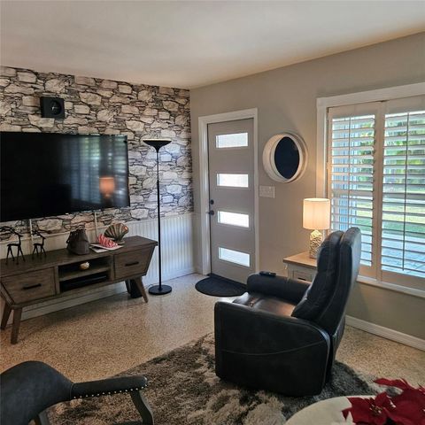 27511 CLEVELAND AVENUE, Punta Gorda, FL 33982