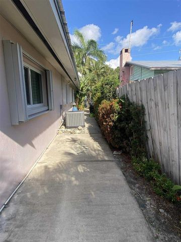 27511 CLEVELAND AVENUE, Punta Gorda, FL 33982