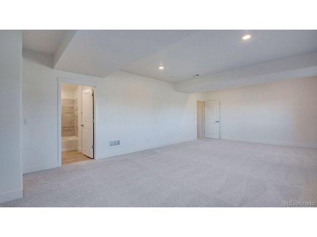 1392 Sunrise Hill Dr, Berthoud, CO 80513