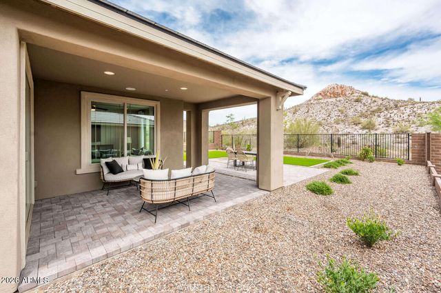13320 W EAGLE FEATHER Road, Peoria, AZ 85383