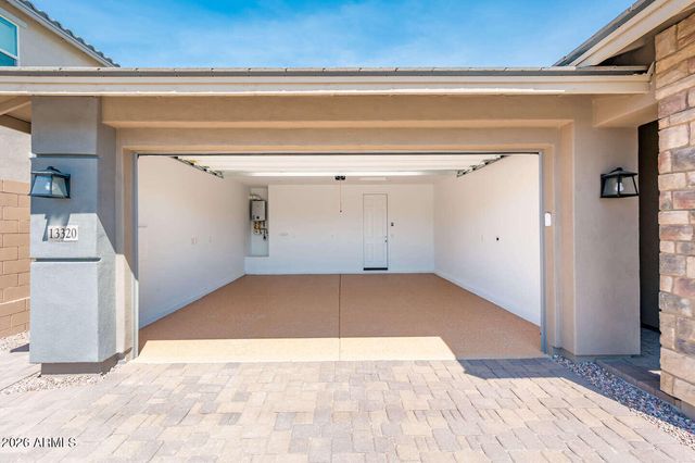 13320 W EAGLE FEATHER Road, Peoria, AZ 85383