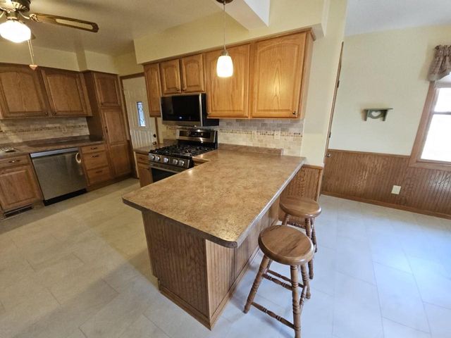 7240 Maywood Avenue, Middleton, WI 53562