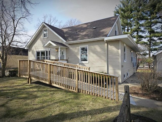 7240 Maywood Avenue, Middleton, WI 53562