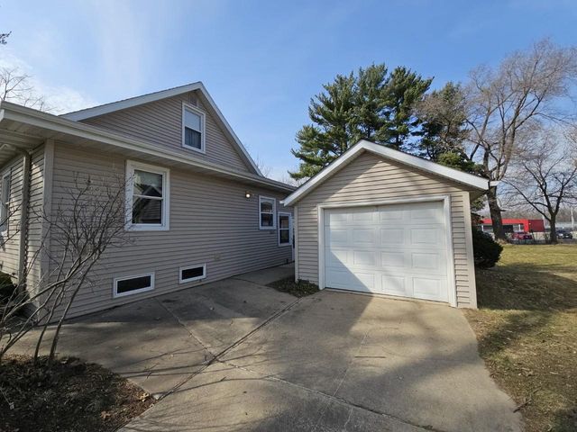 7240 Maywood Avenue, Middleton, WI 53562
