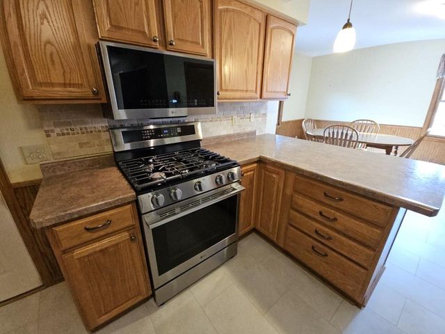 7240 Maywood Avenue, Middleton, WI 53562