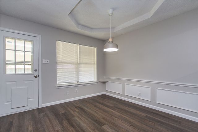 303 Shirley Drive, Alvarado, TX 76009