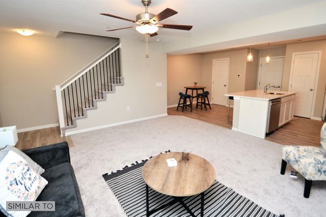 604 NE Winding Trail Lane, Ankeny, IA 50021