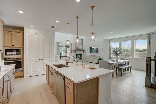 1404 Chestnut Gardens, Northlake, TX 76226