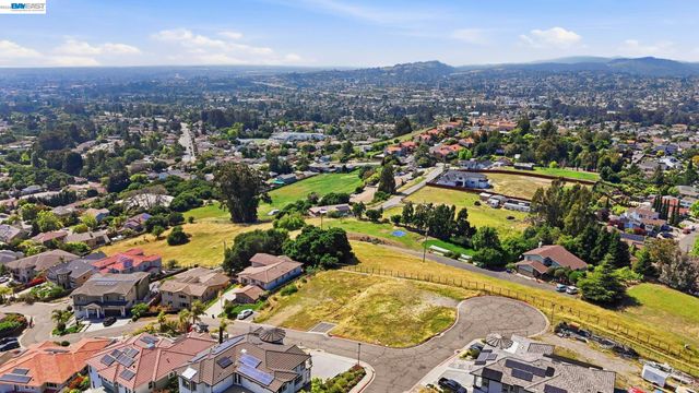 3588 Sarita St, Hayward, CA 94542