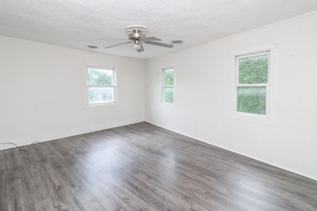 1303 E Park Ave, Mansfield, OH 44905