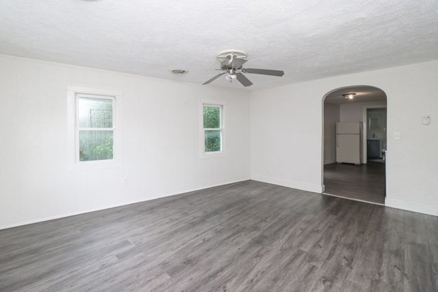 1303 E Park Ave, Mansfield, OH 44905