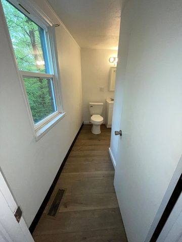 1303 E Park Ave, Mansfield, OH 44905