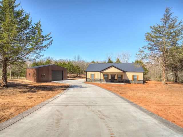 34 Antler Boulevard, Mcloud, OK 74851