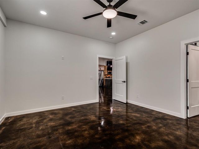 34 Antler Boulevard, Mcloud, OK 74851