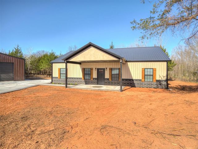 34 Antler Boulevard, Mcloud, OK 74851