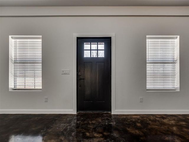 34 Antler Boulevard, Mcloud, OK 74851