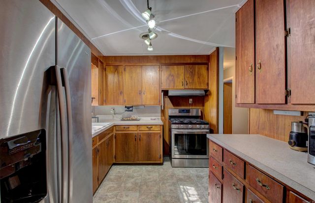 2405 Meadow Drive, Conway, AR 72034