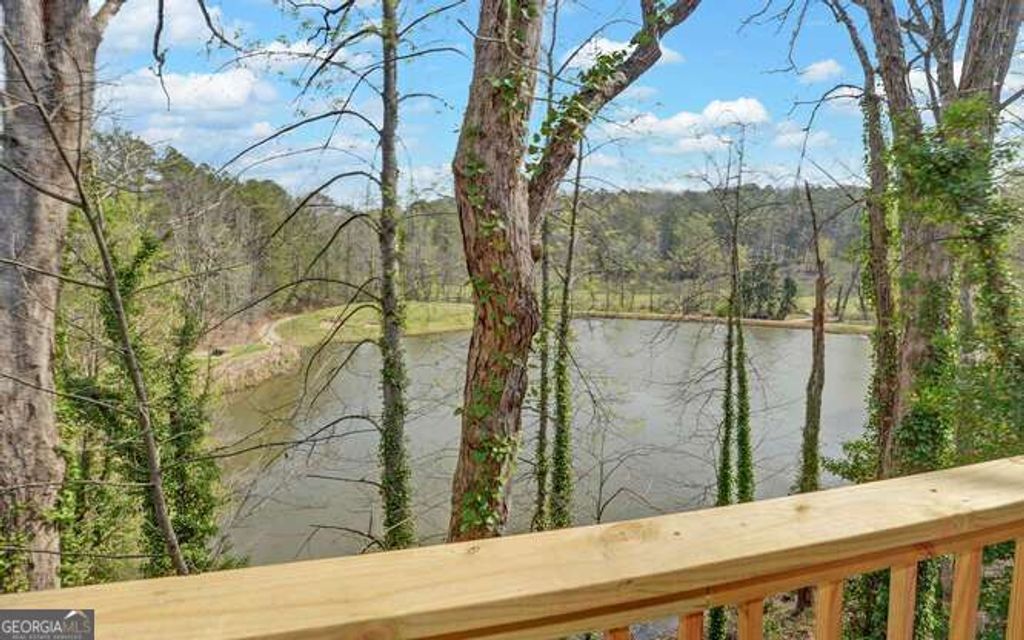 390 Colony Cove, Alpharetta, GA 30022 — photo 3