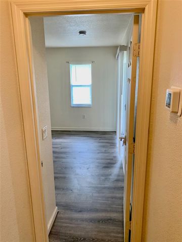 8310 DELK AVENUE, North Port, FL 34291