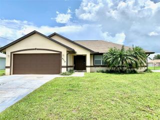 8310 DELK AVENUE, North Port, FL 34291