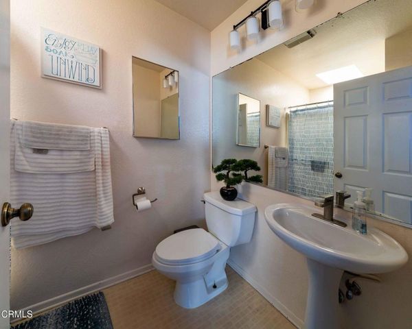 635 E Pleasant Valley Road, Port Hueneme, CA 93041