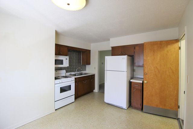 420 W North Street, Bradley, IL 60915