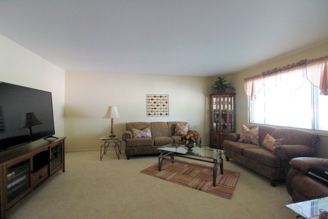 420 W North Street, Bradley, IL 60915