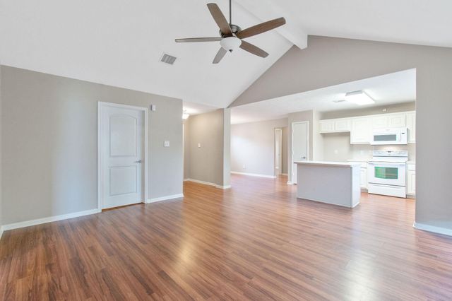 16225 Summerset Estates Boulevard, Conroe, TX 77302