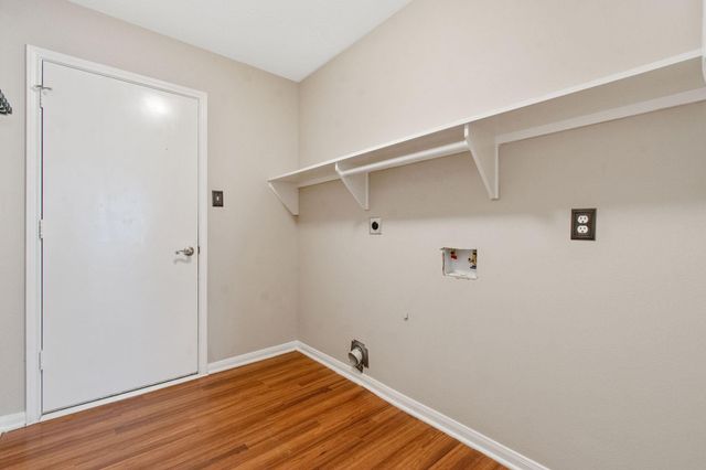 16225 Summerset Estates Boulevard, Conroe, TX 77302