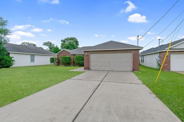 16225 Summerset Estates Boulevard, Conroe, TX 77302