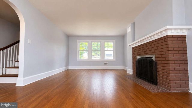 1048 MER-EDINBURG RD, Hamilton, NJ 08690