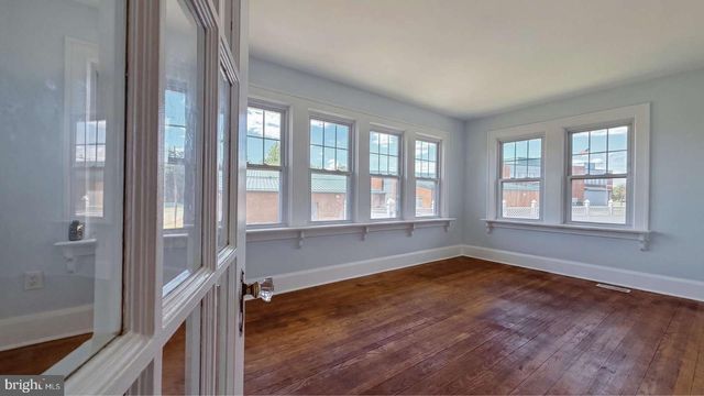1048 MER-EDINBURG RD, Hamilton, NJ 08690