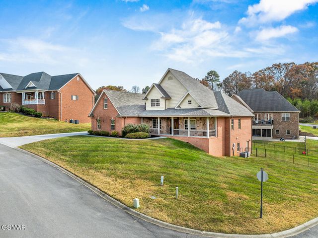 1452 Landmark Boulevard, Sevierville, TN 37862