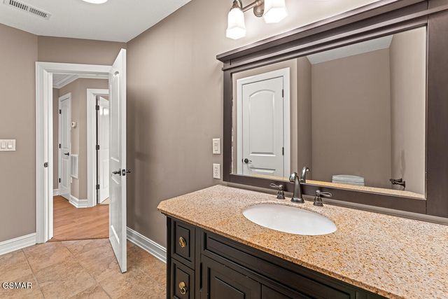 1452 Landmark Boulevard, Sevierville, TN 37862