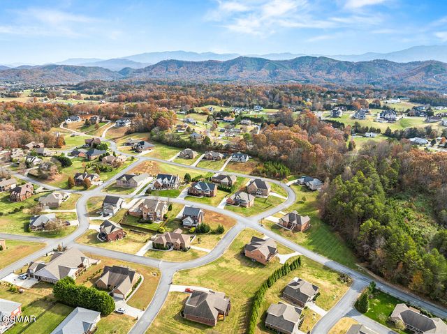 1452 Landmark Boulevard, Sevierville, TN 37862