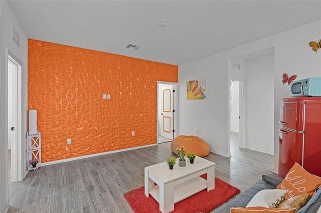2264 EMERALD SPRINGS DRIVE, Apopka, FL 32712