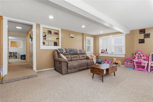 48 Overlea Road, North Smithfield, RI 02896