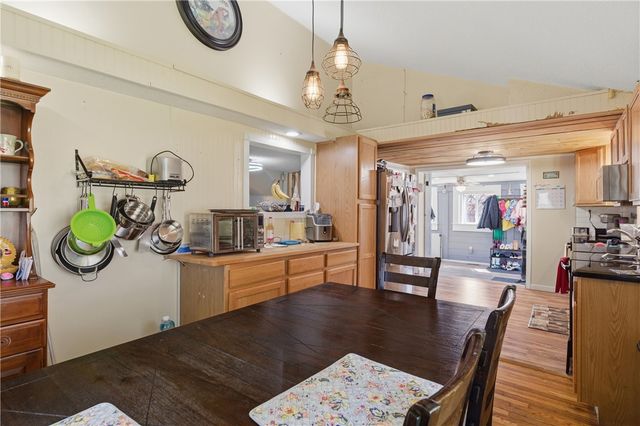 48 Overlea Road, North Smithfield, RI 02896