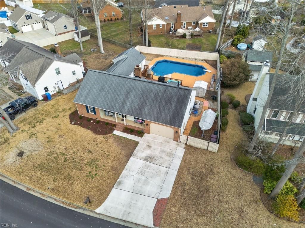 929 Brandermill DR, Chesapeake, VA 23322