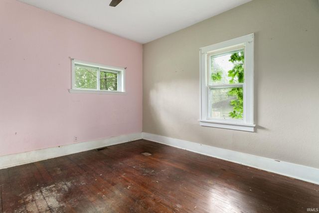 2201 Catalpa Street, South Bend, IN 46613