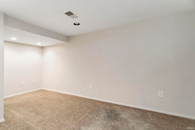 2201 Catalpa Street, South Bend, IN 46613