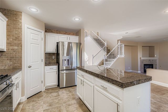 9748 Gentle Spirit Drive, Las Vegas, NV 89148