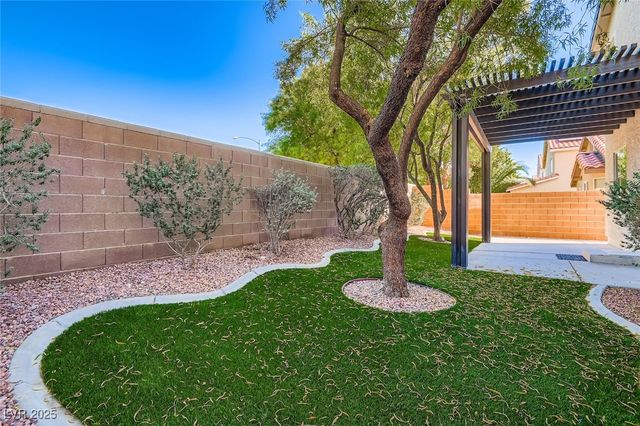 9748 Gentle Spirit Drive, Las Vegas, NV 89148